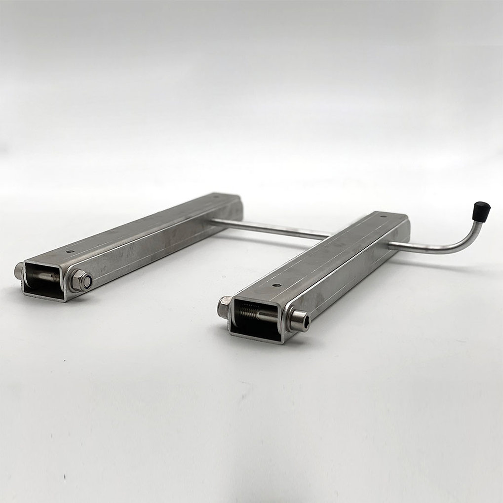 Tilting Seat Runners